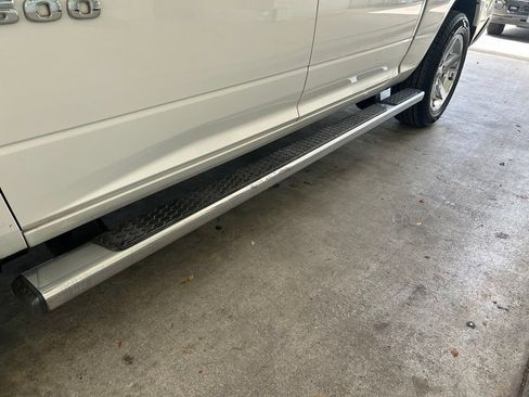 Used 2016 RAM 1500 Express RWD image 16