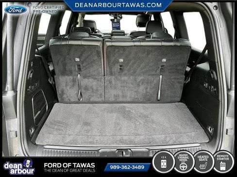 Used 2022 Jeep Wagoneer Series II w/ Premium Group I AWD/4WD image 5