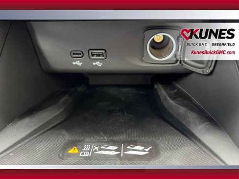 New 2026 Buick Envista Sport Touring w/ Convenience I Package FWD image 33