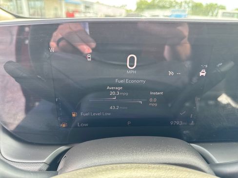Used 2024 Buick Encore GX Sport Touring AWD/4WD image 26