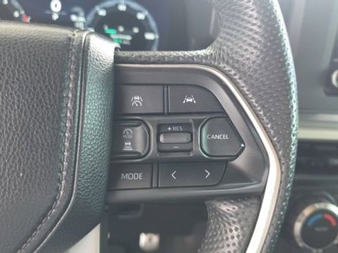 Used 2024 Toyota Tacoma TRD Sport RWD image 23