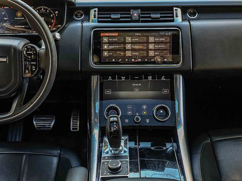 Used 2022 Land Rover Range Rover Sport HST image 11