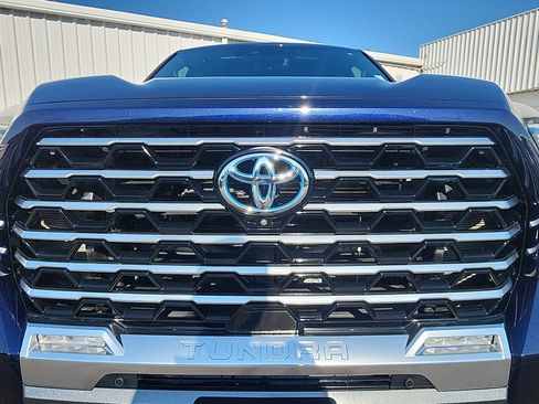 Used 2024 Toyota Tundra Capstone AWD/4WD image 14