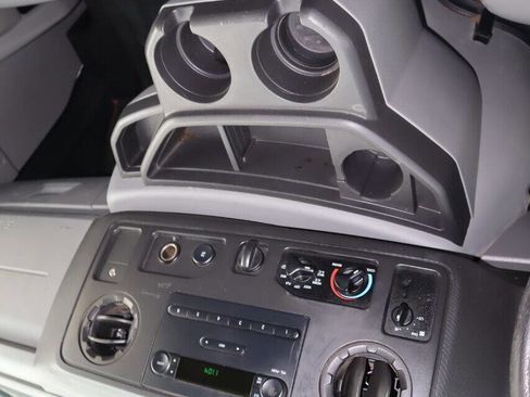 Used 2013 Ford E-250 and Econoline 250 w/ Commercial Cargo Van Pkg image 50