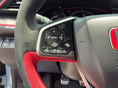 Used 2021 Honda Civic Type R image 24