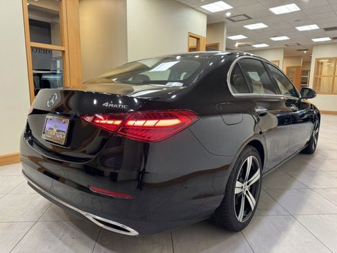 Used 2025 Mercedes-Benz C 300 4MATIC Sedan image 5