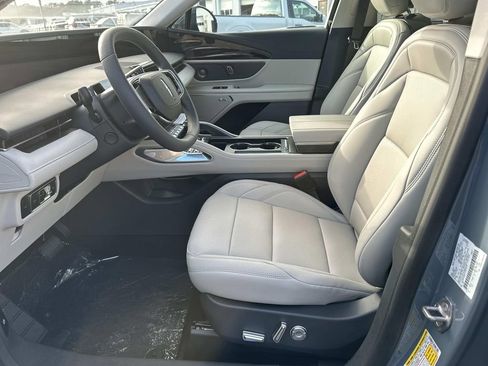 New 2026 Lincoln Nautilus Premier w/ Equipment Group 102A image 9