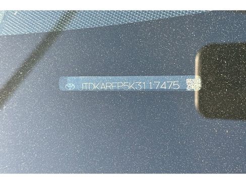 Used 2019 Toyota Prius Prime Plus image 8