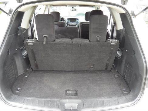 Used 2013 Nissan Pathfinder SV AWD/4WD image 9