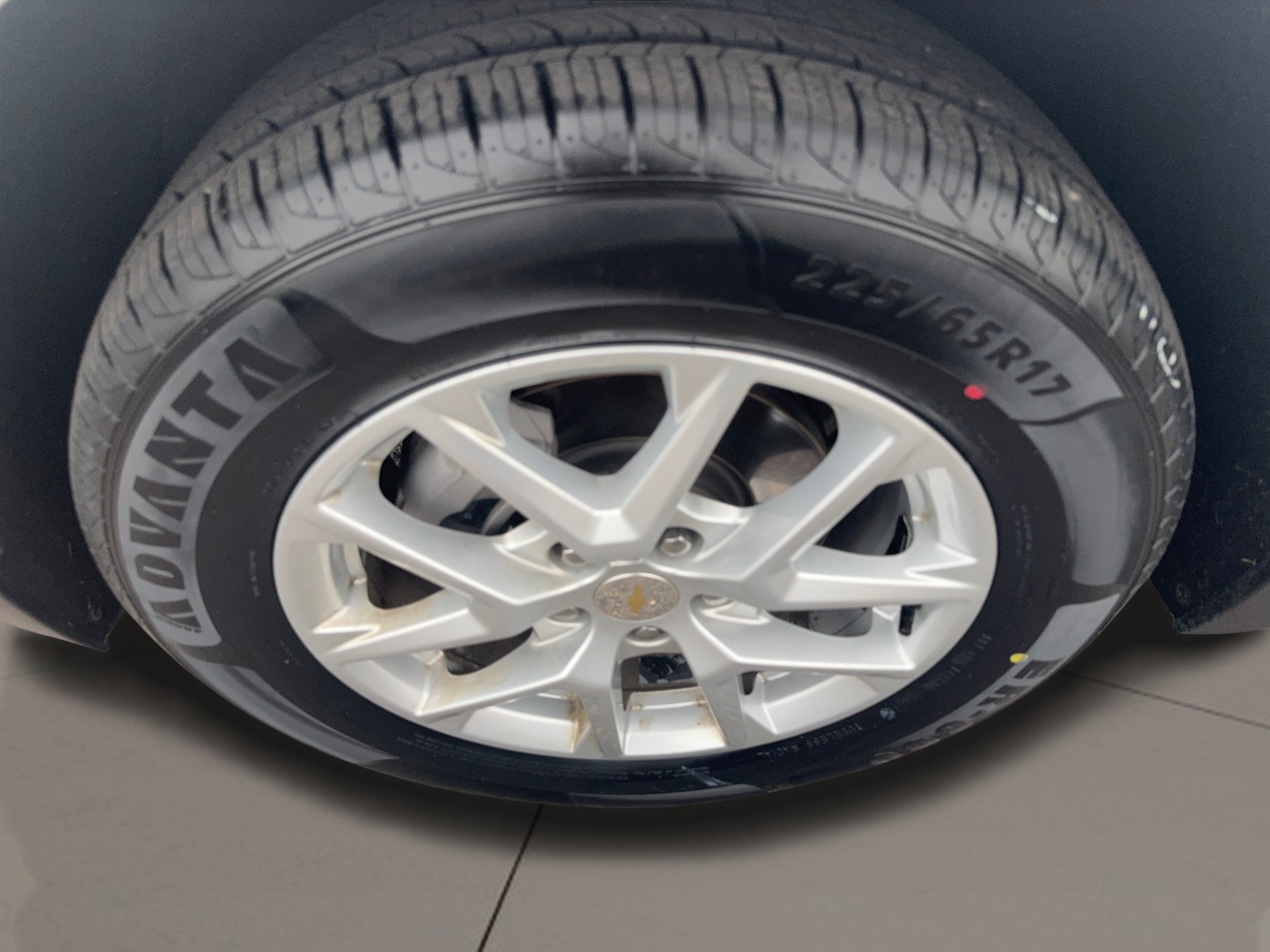 Used 2024 Chevrolet Equinox LT AWD/4WD image 10