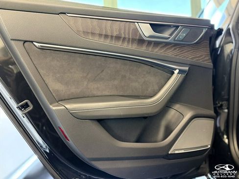 Used 2020 Audi S7 Prestige w/ Prestige Package AWD/4WD image 19