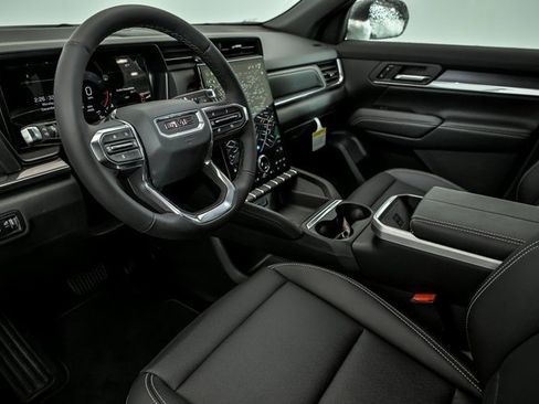 New 2026 GMC Terrain Elevation w/ Elevation Premium Package image 6