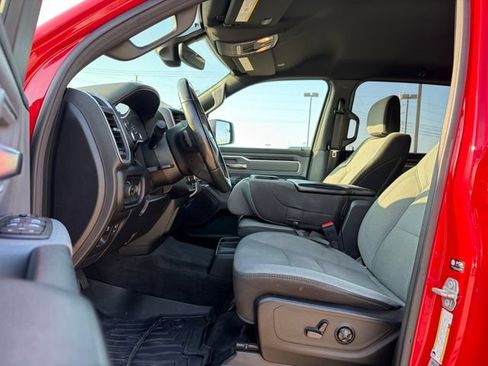 Used 2021 RAM 1500 Big Horn AWD/4WD image 18