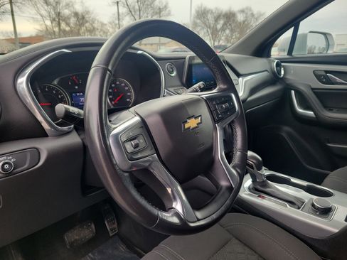 Used 2020 Chevrolet Blazer LT image 16