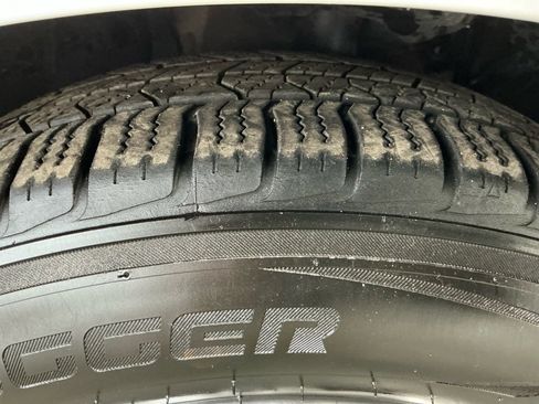 Used 2022 Nissan Sentra SV image 34