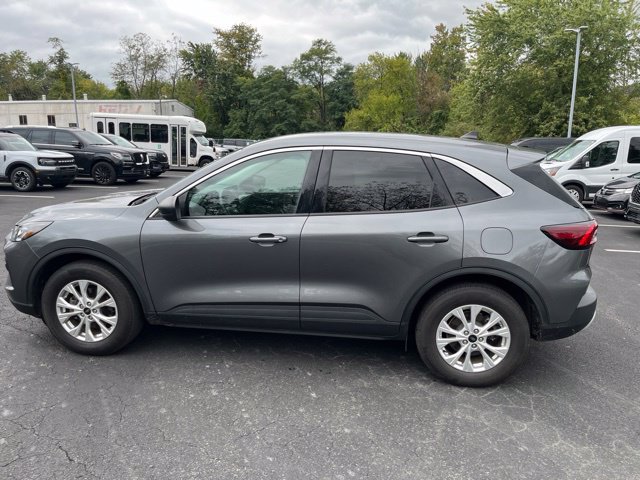 Used 2023 Ford Escape Active w/ Tech Pack #1 AWD/4WD image 5