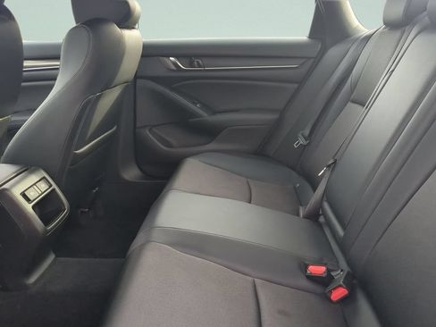 Used 2022 Honda Accord Sport image 13