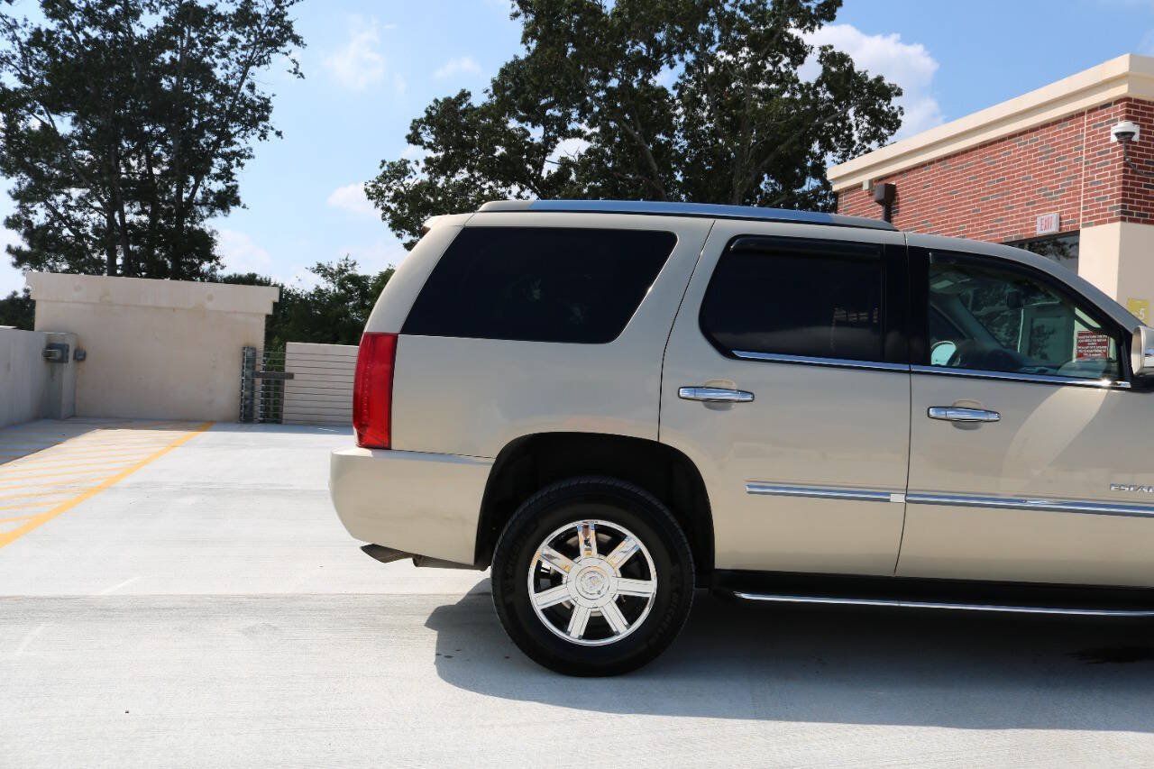 Used 2007 Cadillac Escalade AWD image 66