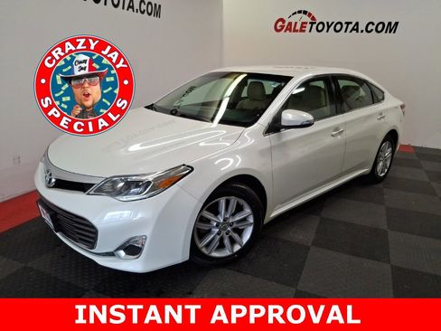 Used 2015 Toyota Avalon XLE image 1