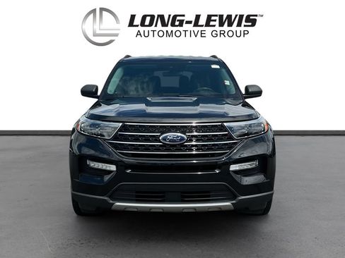 Used 2020 Ford Explorer XLT w/ Equipment Group 202A RWD image 11