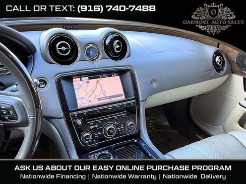 Used 2012 Jaguar XJ L Supercharged RWD image 22