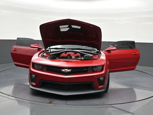 Used 2014 Chevrolet Camaro ZL1 RWD image 35