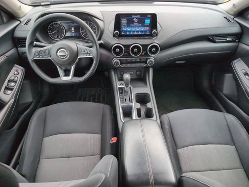 Used 2024 Nissan Sentra SV FWD image 30