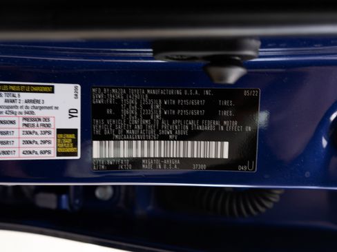 Used 2022 Toyota Corolla Cross LE image 43