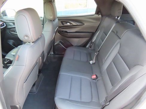Certified 2023 Chevrolet TrailBlazer RS w/ Convenience Package image 25