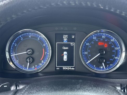 Used 2017 Toyota Corolla L FWD image 22