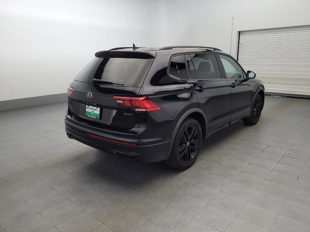 Used 2022 Volkswagen Tiguan SE R-Line AWD/4WD image 9
