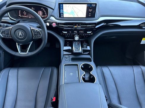 Certified 2025 Acura MDX w/ Technology Package image 14