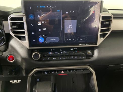 Used 2022 Toyota Tundra Limited w/ TRD Off-Road Package image 20