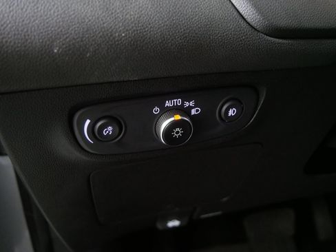 Used 2023 Buick Encore GX Select AWD/4WD image 19