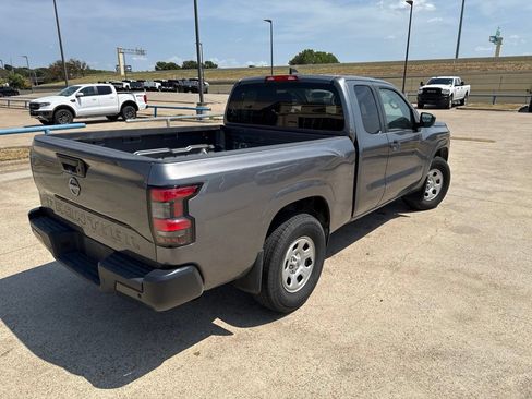 Used 2022 Nissan Frontier S w/ Technology Package AWD/4WD image 10
