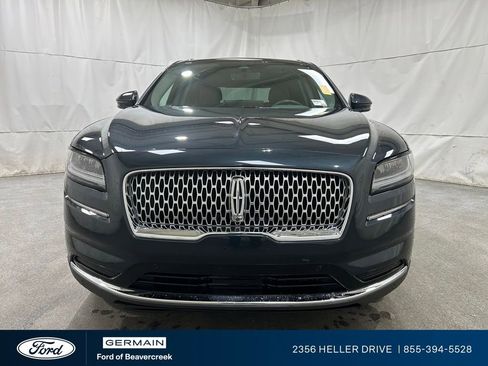 Used 2022 Lincoln Nautilus Reserve w/ Equipment Group 201A image 3