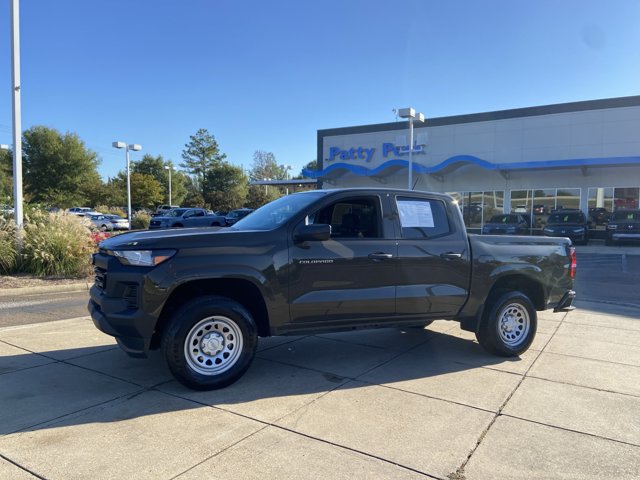 Used 2024 Chevrolet Colorado W/T RWD image 6