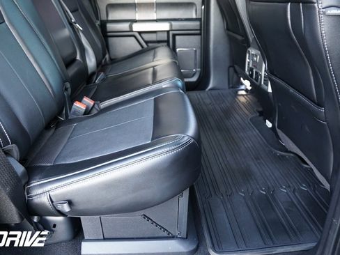 Used 2020 Ford F350 Lariat image 41