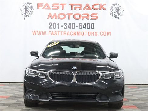Used 2021 BMW 330i xDrive Sedan w/ Driving Assistance Package AWD/4WD image 2