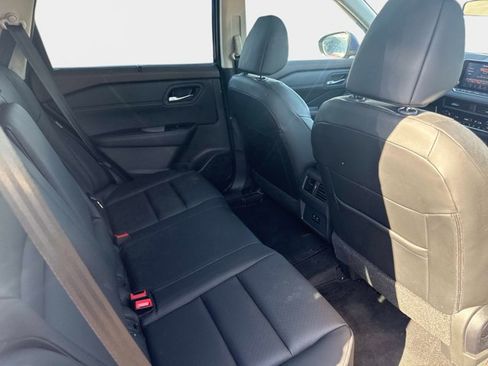 Certified 2023 Nissan Rogue SV w/ SV Premium B Package image 13