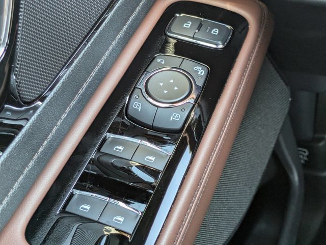 New 2026 Lincoln Aviator Reserve AWD/4WD image 23