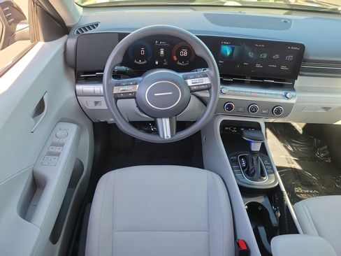Certified 2026 Hyundai Kona SE FWD image 7