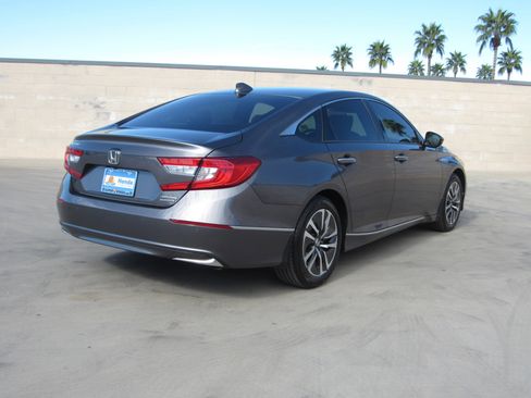 Certified 2020 Honda Accord Touring image 5