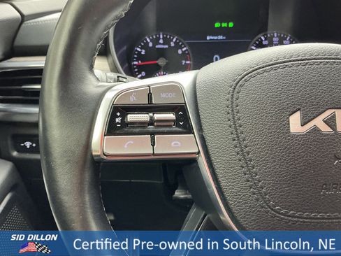 Used 2022 Kia Telluride SX w/ SX Prestige Package image 9