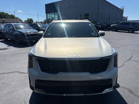 New 2026 Kia Sorento EX AWD/4WD image 2