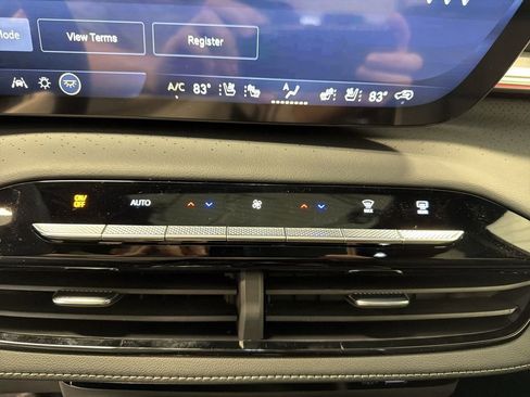 New 2026 Buick Enclave Avenir w/ Super Cruise Package image 24