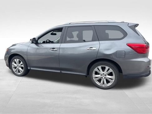 Used 2019 Nissan Pathfinder SL w/ SL Premium Package image 15