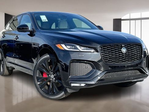 New 2026 Jaguar F-PACE R-Dynamic S image 2