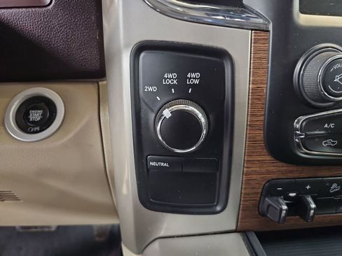 Used 2017 RAM 2500 Laramie w/ Off Road Package image 34