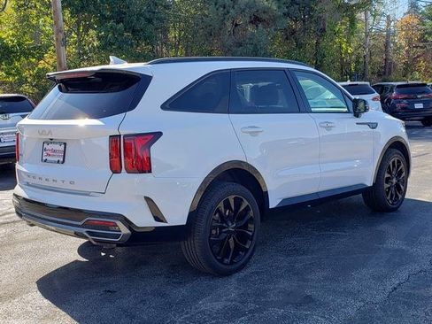 Used 2022 Kia Sorento SX image 8